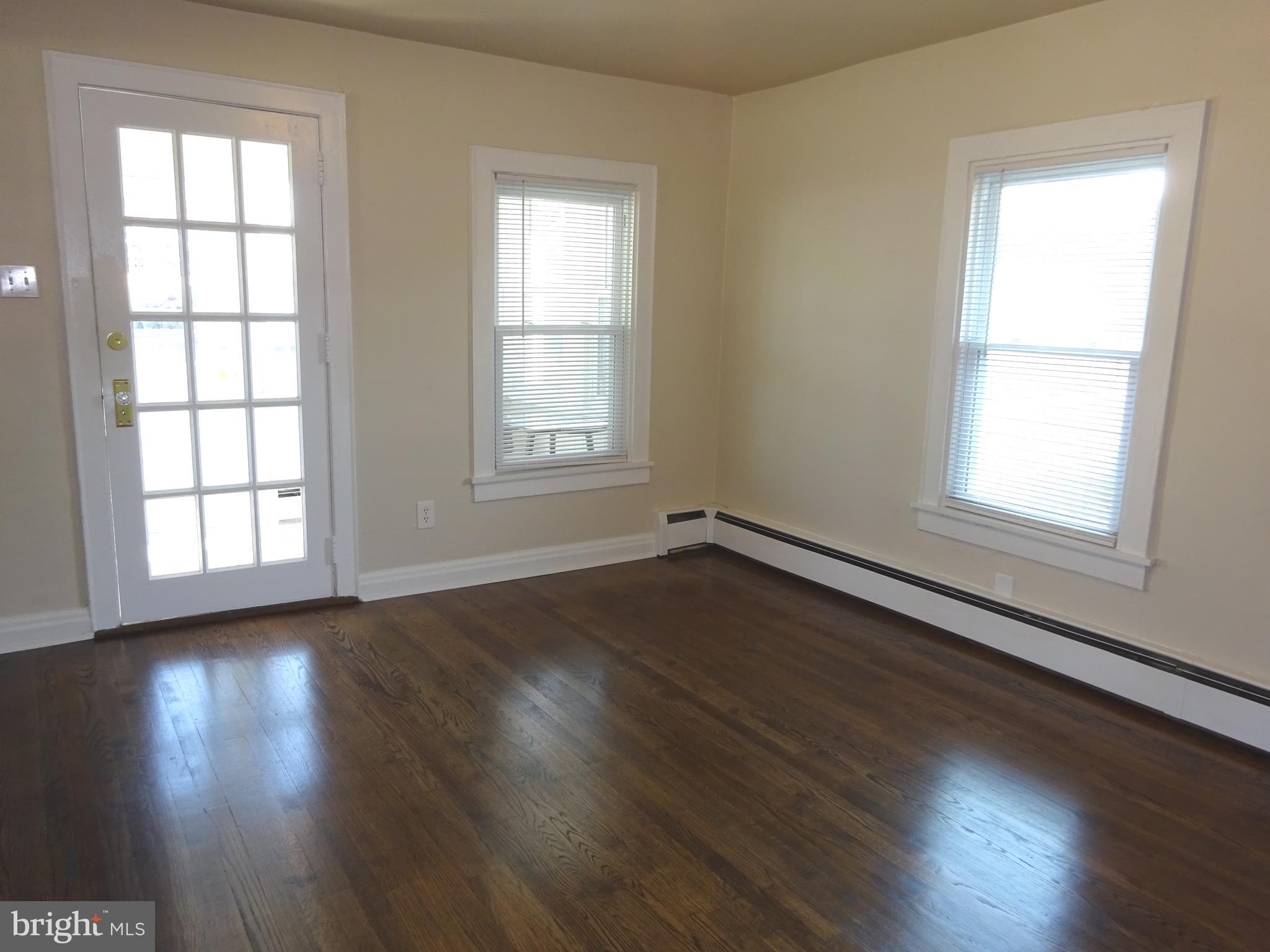 274 Johnson Street Carneys Point, NJ 08069 - Photo 19 of 56 Living Room / Door to Sun Room