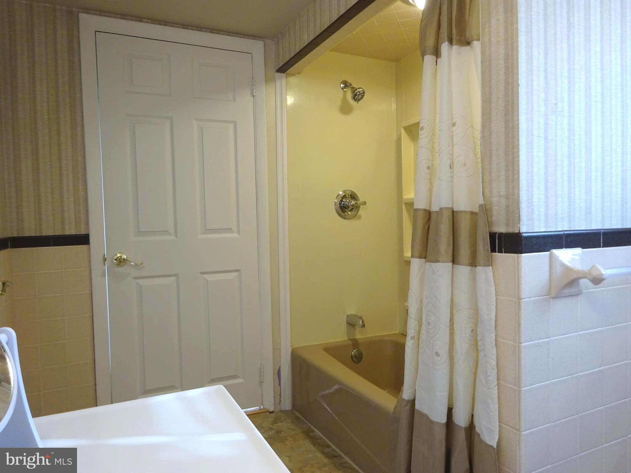 274 Johnson Street Carneys Point, NJ 08069 - Photo 52 of 56 Spacious Bathroom