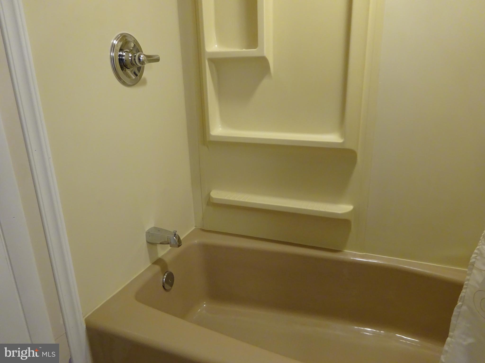 274 Johnson Street Carneys Point, NJ 08069 - Photo 53 of 56 Tub / Shower with Overhead Lighting