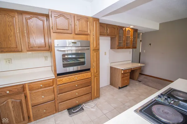 $290,000 | 9366 West County Road 1050, Elwood, IN 46036