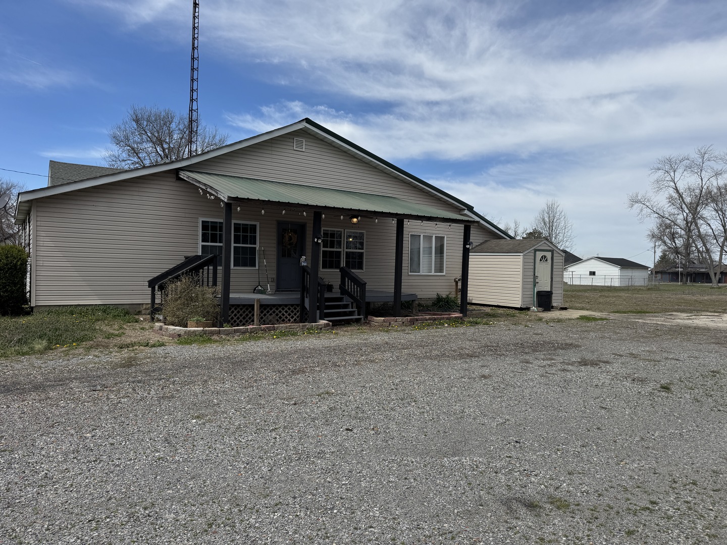 303 West Main Street Ewing, IL 62836 - Photo 3 of 23