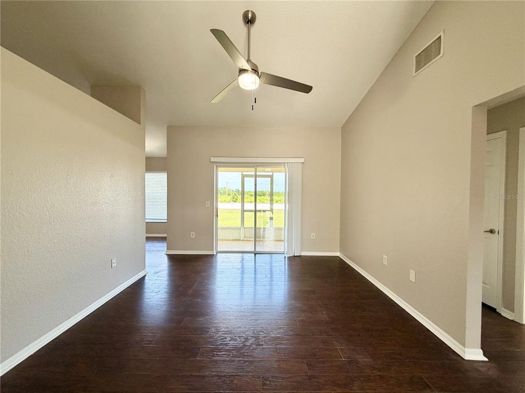 254 Cloverdale Road Winter Haven, FL 33884 - Photo 17 of 38