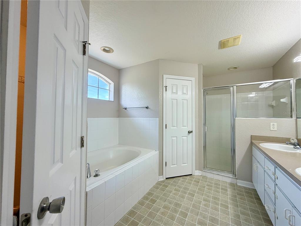 254 Cloverdale Road Winter Haven, FL 33884 - Photo 21 of 38