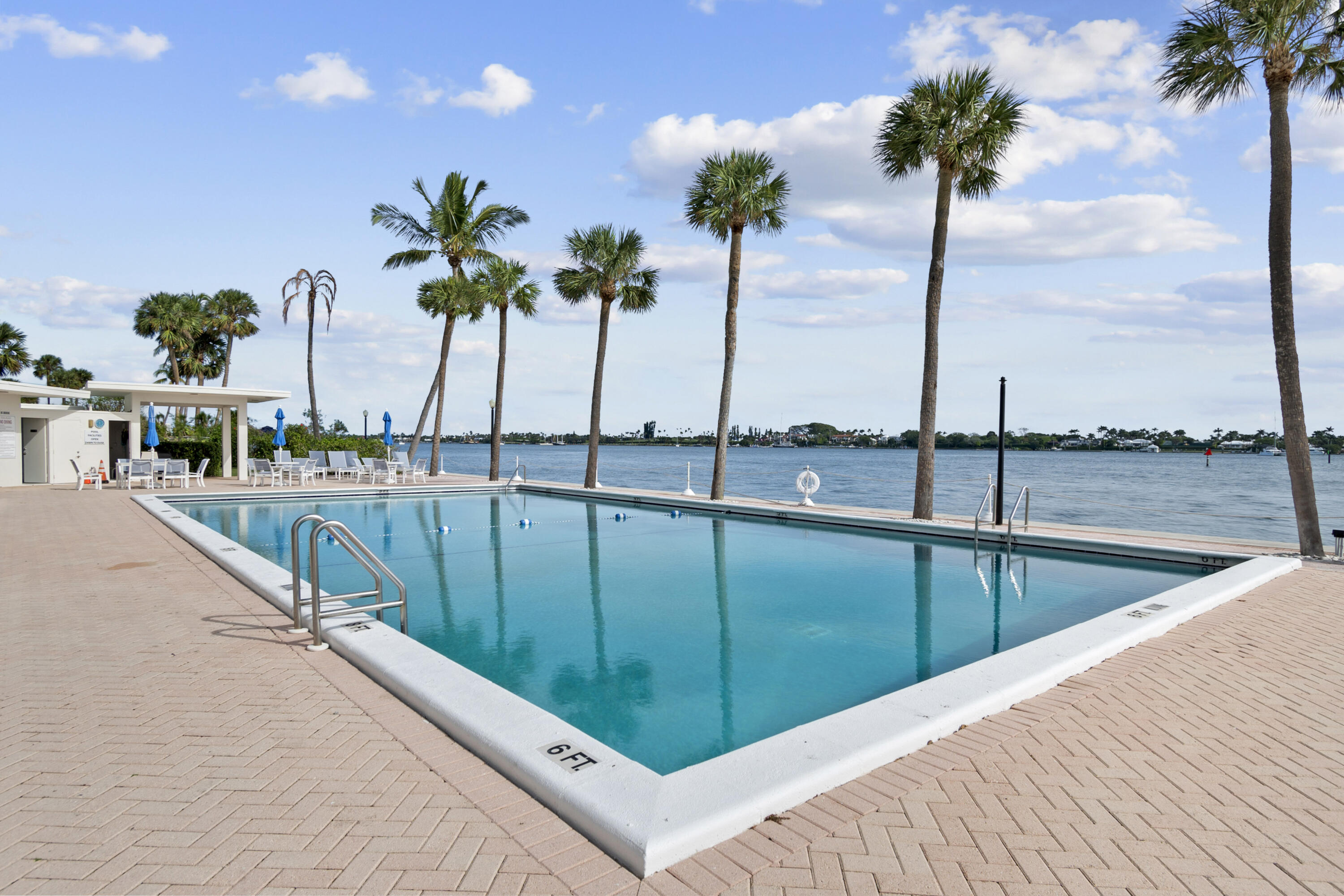 2600 North Flagler Drive, Unit 1007 West Palm Beach, FL 33407 - Photo 18 of 26 a view of outdoor space with swimming pool