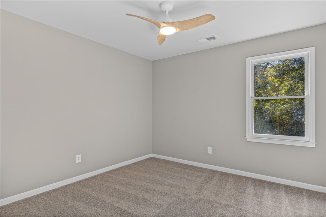 105 J Pearle Court Easley, SC 29642 - Photo 23 of 40