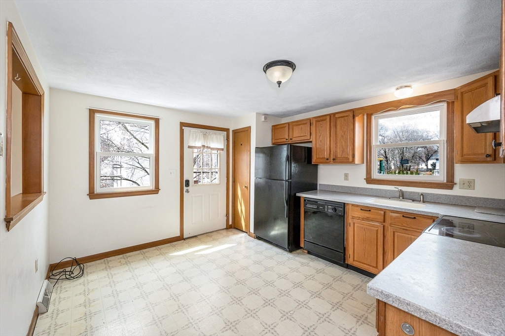 5 Marion Road Billerica, MA 01862 - Photo 13 of 40 Gallery Image 13