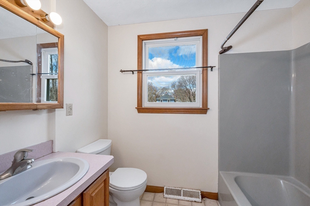 5 Marion Road Billerica, MA 01862 - Photo 18 of 40 Gallery Image 18