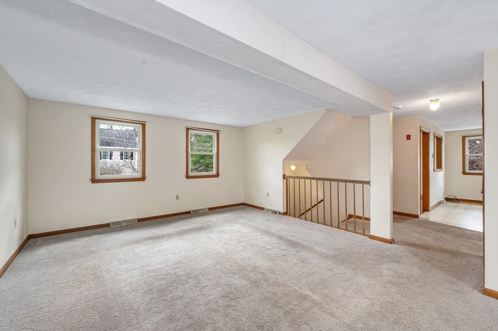5 Marion Road Billerica, MA 01862 - Photo 6 of 40 Gallery Image 6