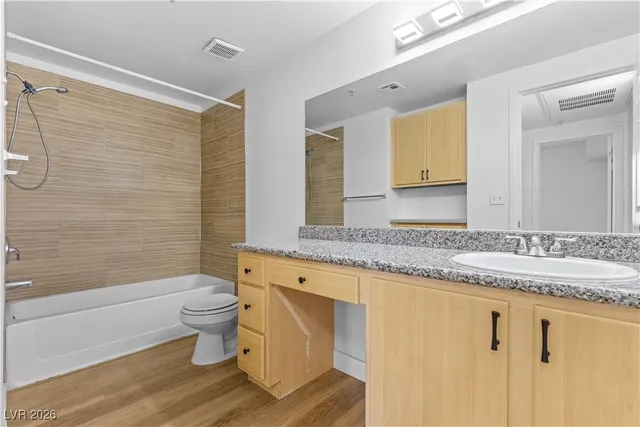 $1,230 | 6955 North Durango Drive, Unit 2009, Las Vegas, NV 89149