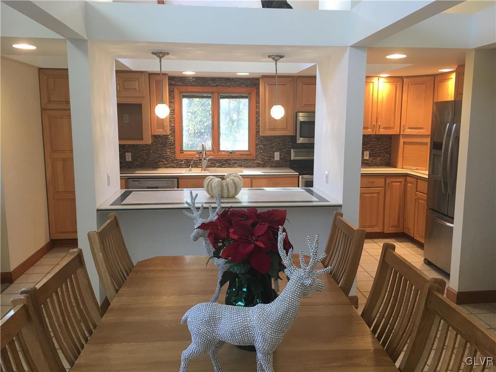 5261 Vera Cruz Road Center Valley, PA 18034 - Photo 4 of 49 Gallery Image 4