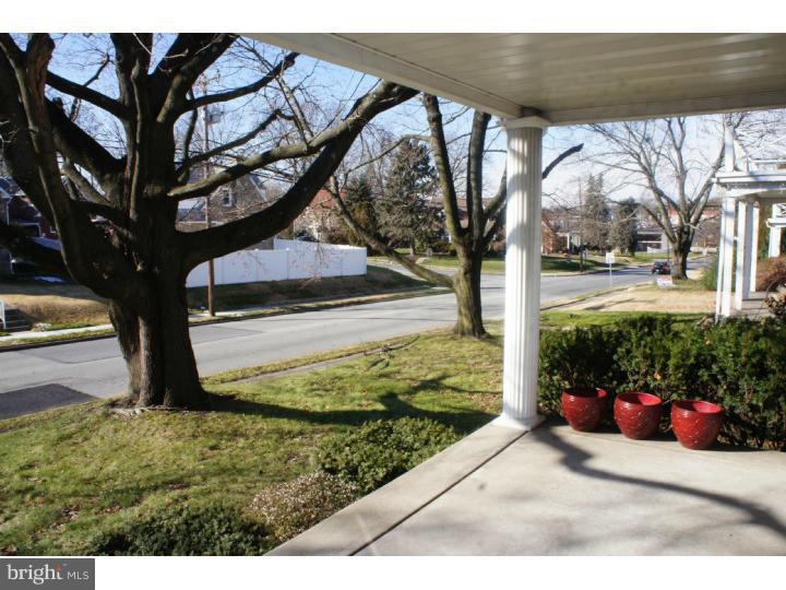 937 Providence Road Springfield, PA 19064 - Photo 4 of 25 Porch