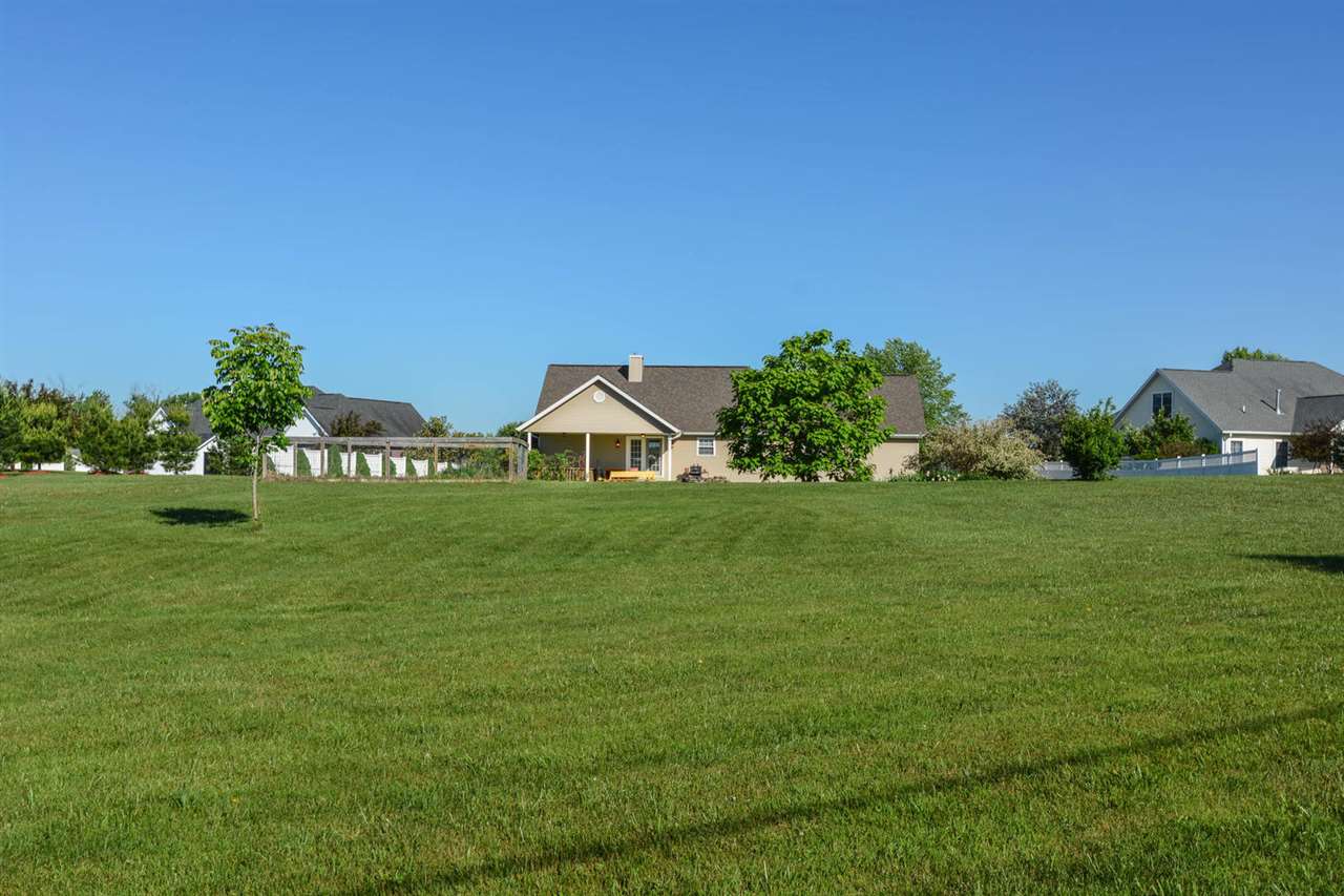 8287 South Stone Ridge Road Bloomington, IN 47401 - Photo 31 of 36 Gallery Image 31