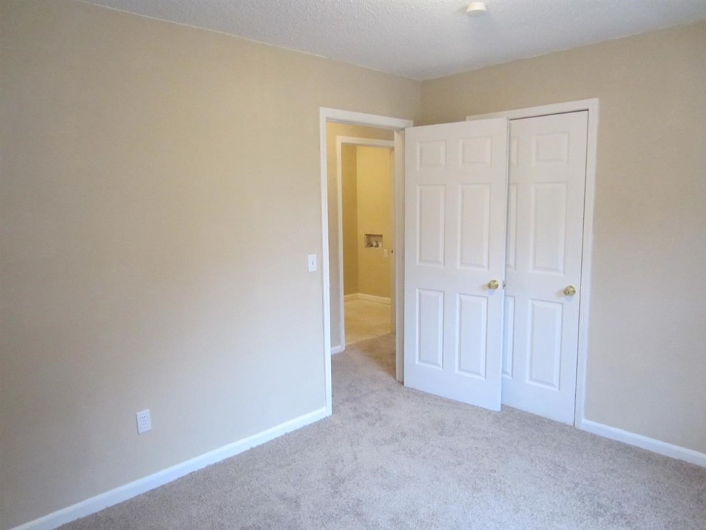 101 Pritchard Street, Unit 1 2 3 Westminster, SC 29693 - Photo 7 of 11 Gallery Image 7