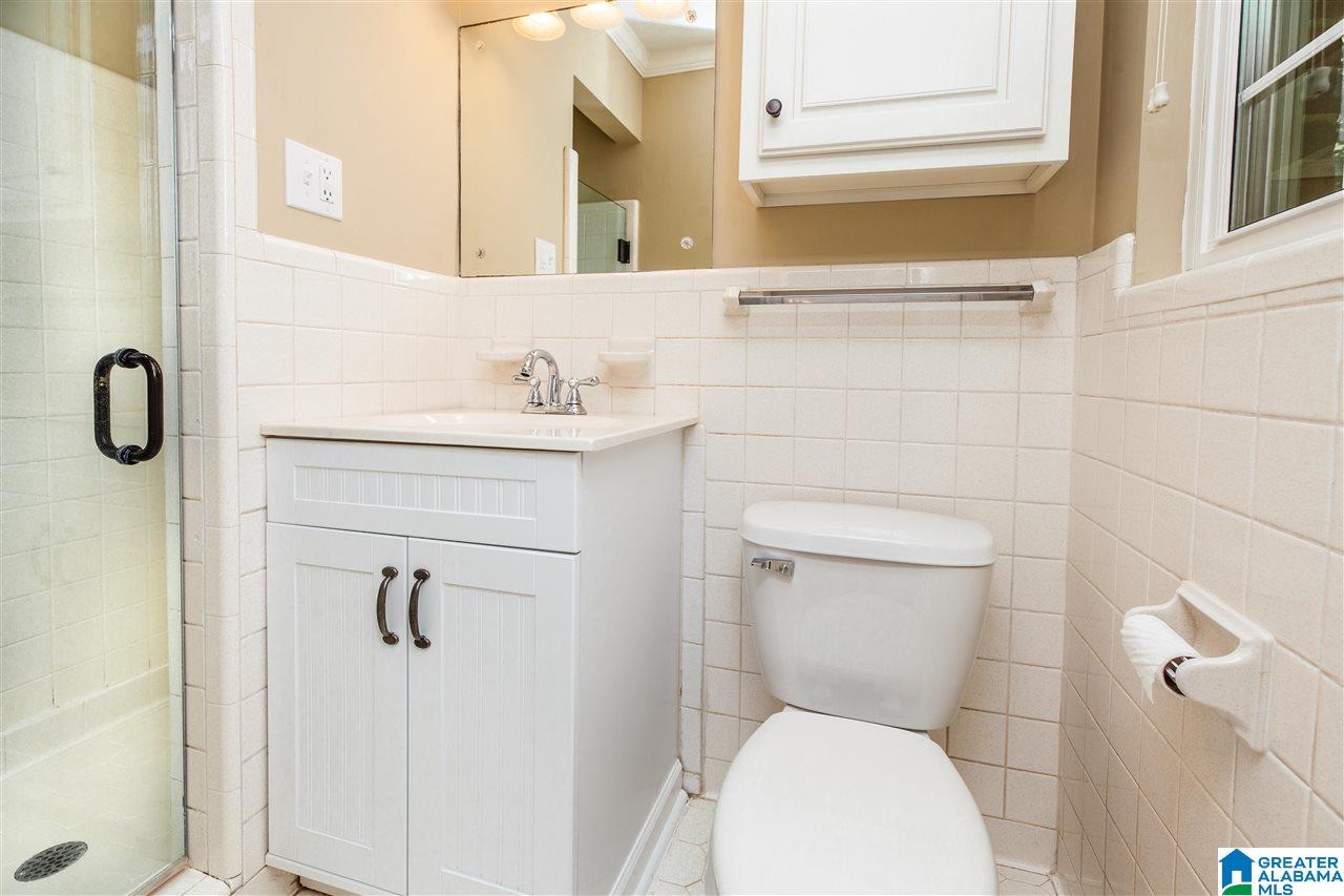1340 Sumar Circle Birmingham, AL 35213 - Photo 24 of 43