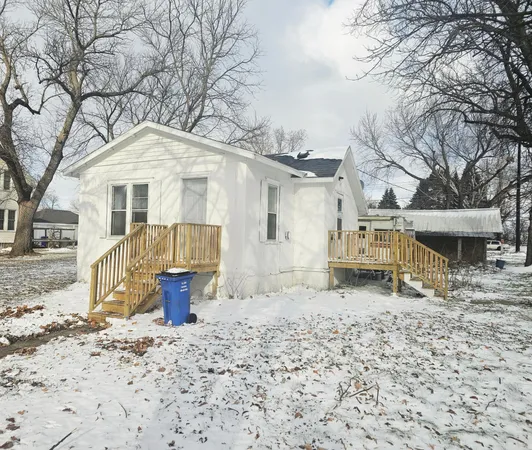 $50,000 | 600 12th Avenue, Clarkfield, MN 56223