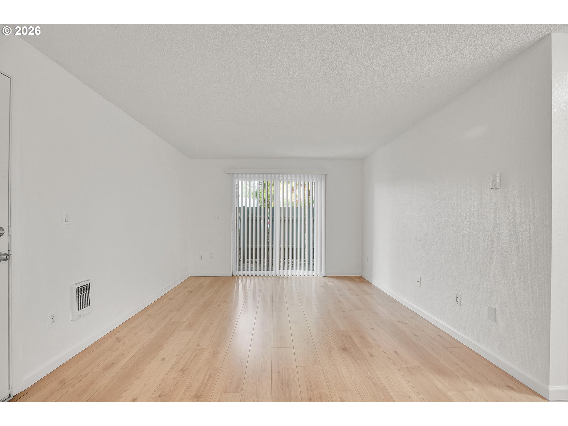 5488 Southwest Alger Avenue, Unit 5 Beaverton, OR 97005 - Photo 11 of 45