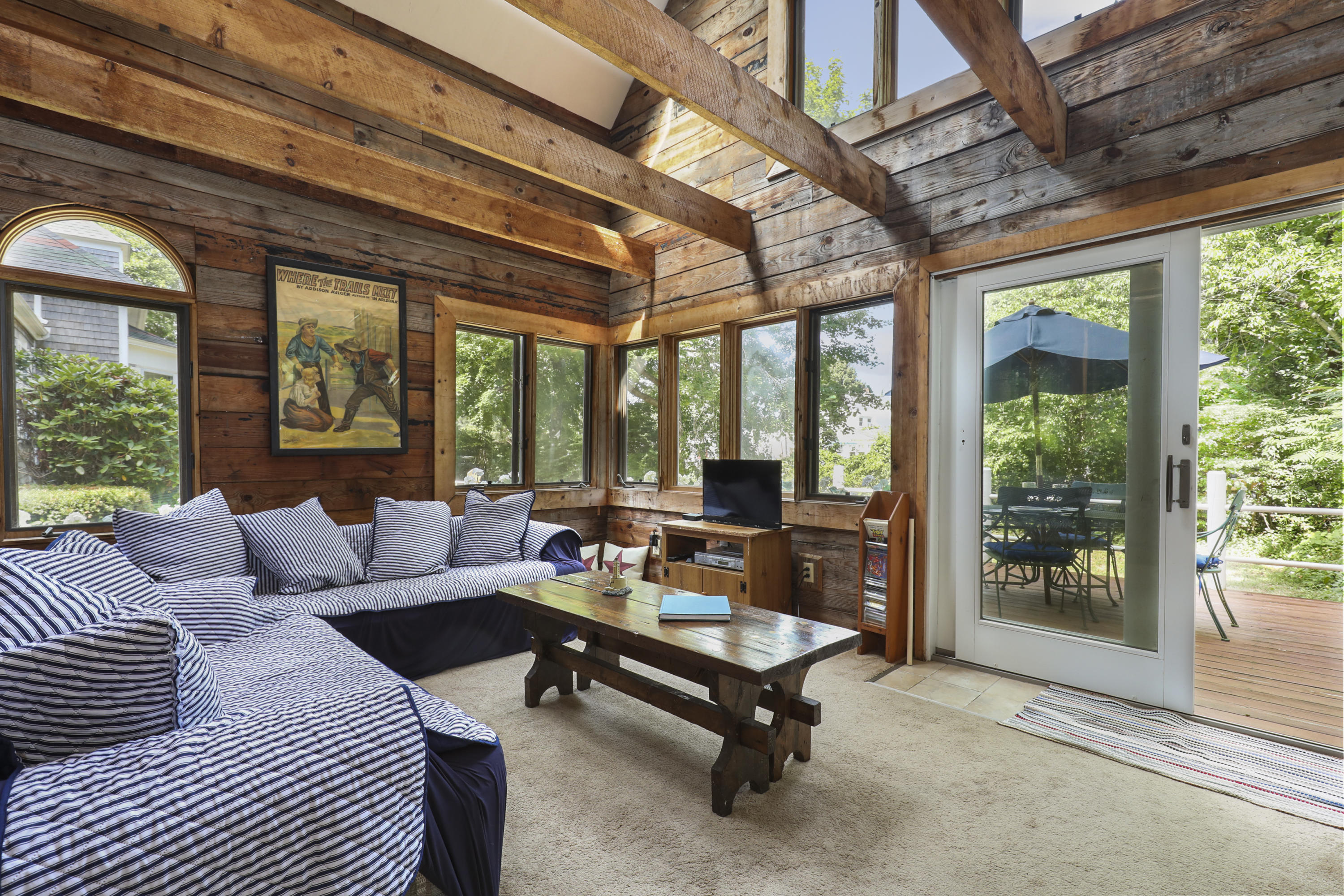 9 Saltmarsh Lane Pocasset, MA 02559 - Photo 21 of 33 Guest House Living