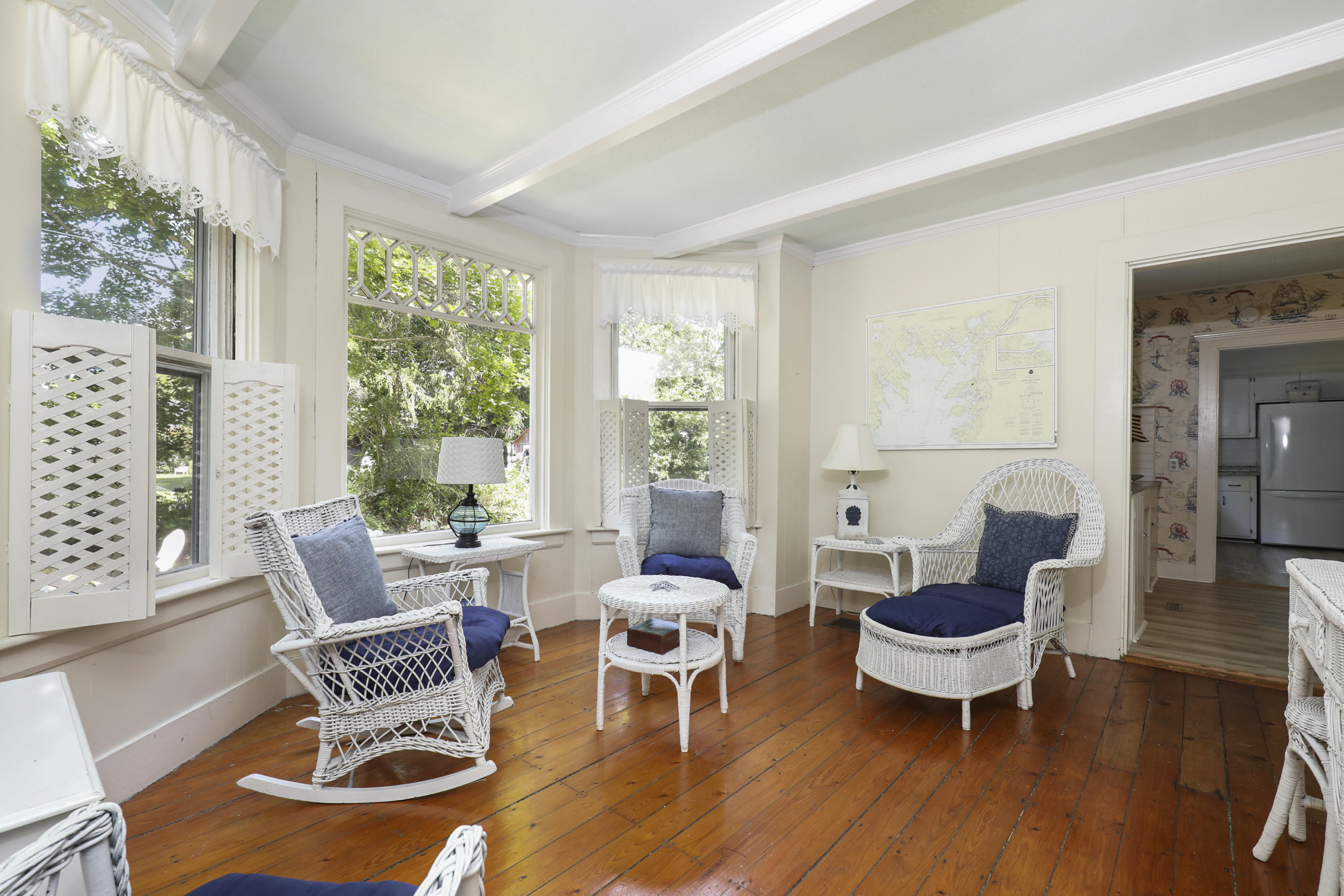 9 Saltmarsh Lane Pocasset, MA 02559 - Photo 6 of 33 Main Sitting Rm