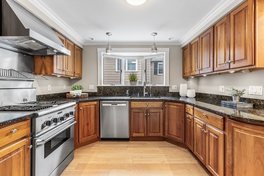 28 Jameson Road Newton, MA 02458 - Photo 11 of 40 Gallery Image 11