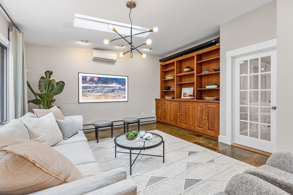 28 Jameson Road Newton, MA 02458 - Photo 18 of 40 Gallery Image 18