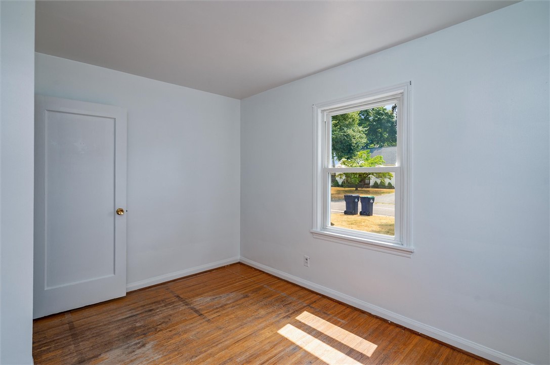 52 Leonard Road Greece, NY 14616 - Photo 24 of 44