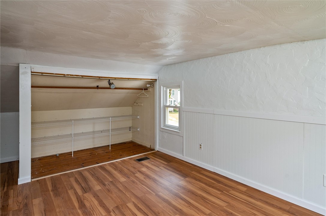 52 Leonard Road Greece, NY 14616 - Photo 33 of 44