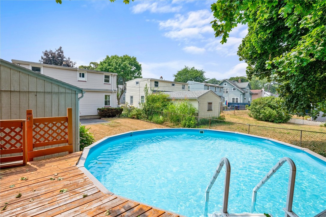 52 Leonard Road Greece, NY 14616 - Photo 4 of 44