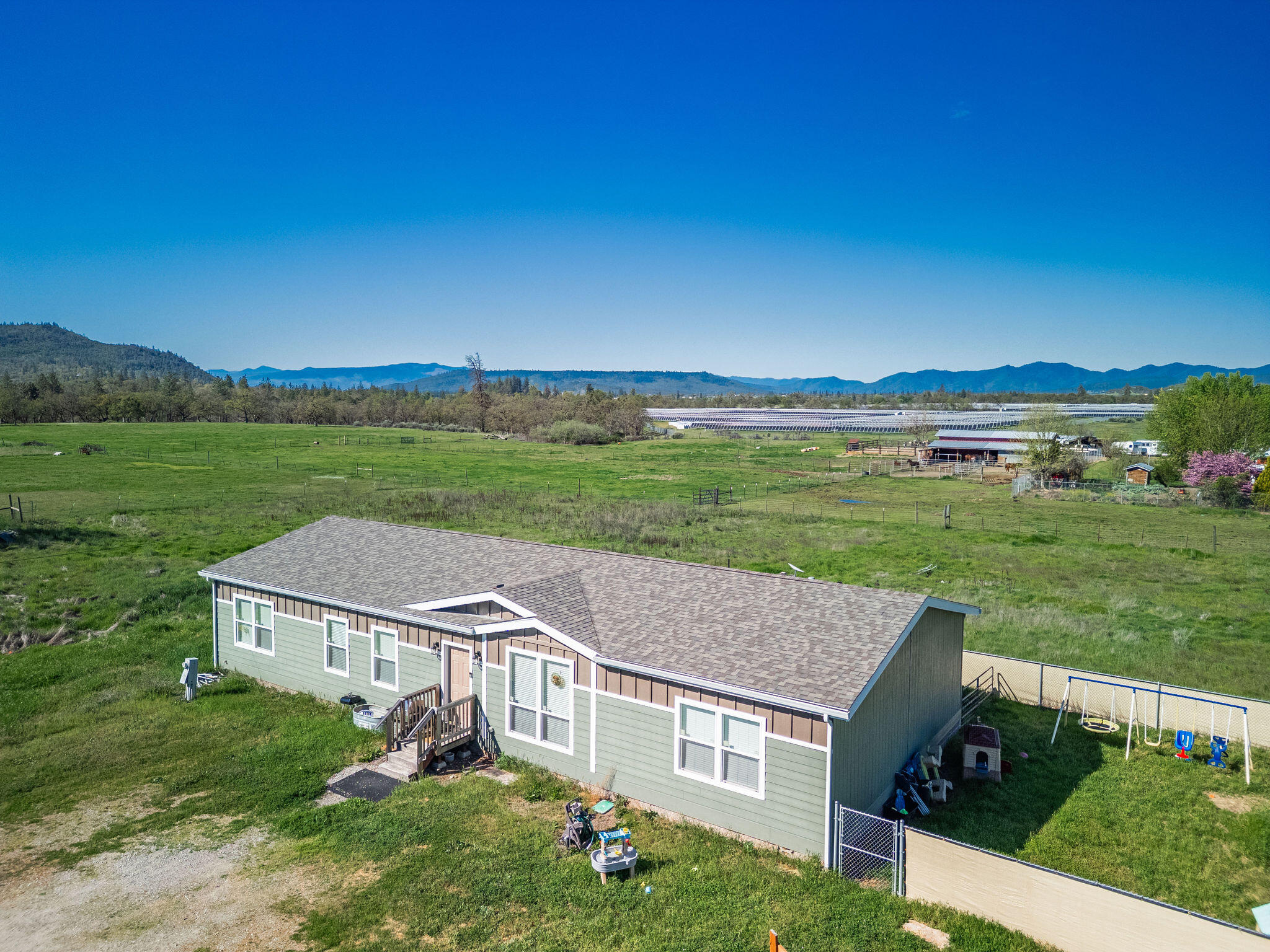 243 Highway 234 Eagle Point, OR 97524 - Photo 23 of 37 HD-7