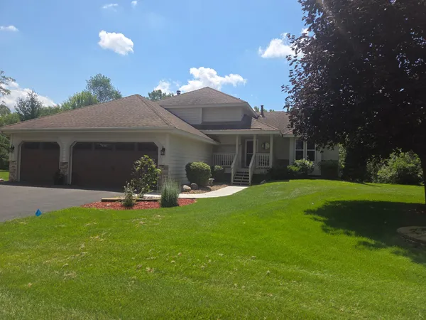 $485,000 | 1801 87th Trail North, Brooklyn Park, MN 55443