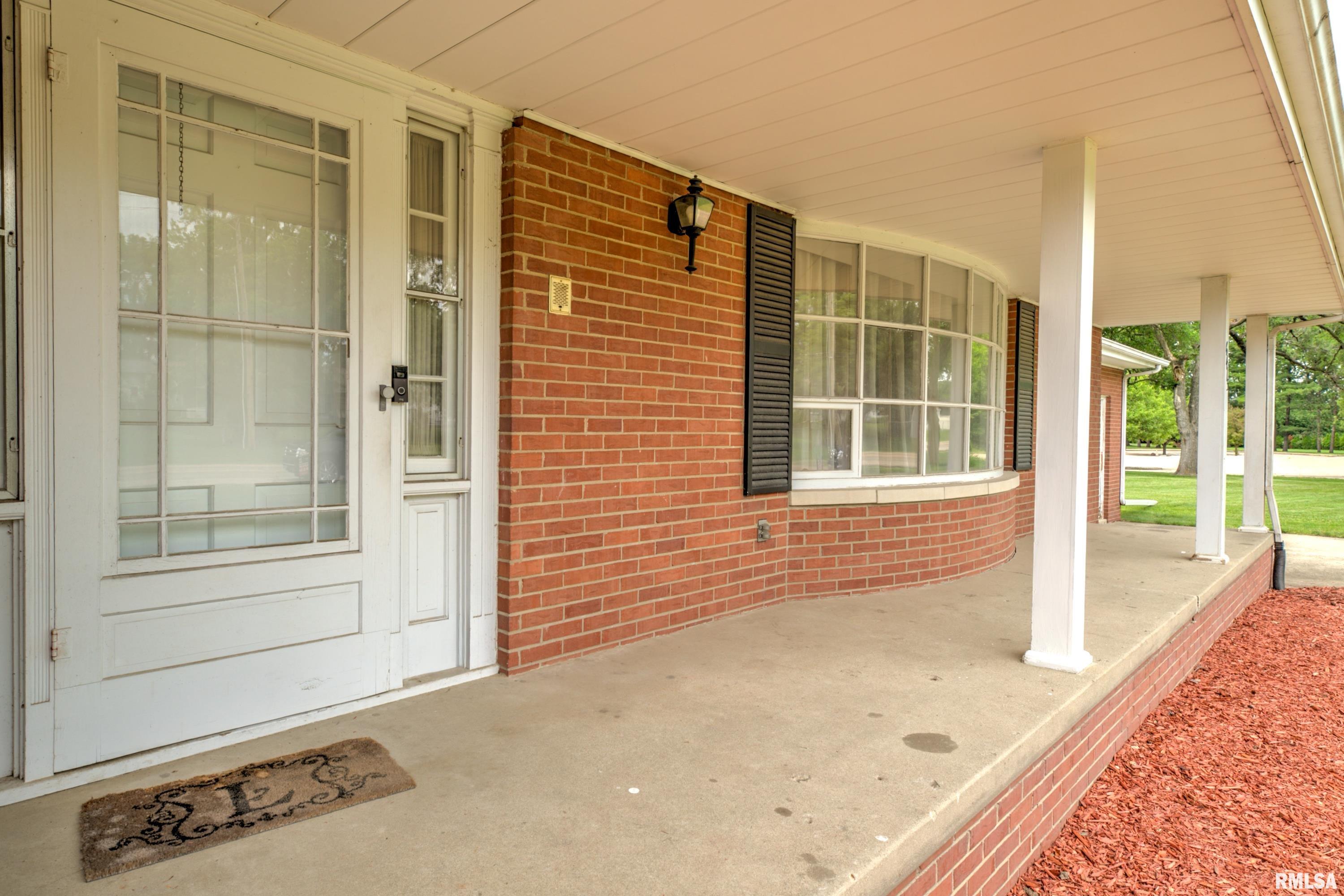 6415 North Big Hollow Road Peoria, IL 61615 - Photo 2 of 71