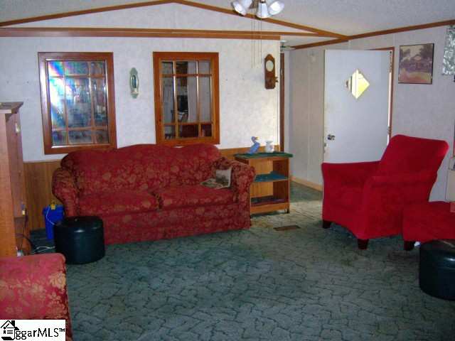 290 Duncan Road Six Mile, SC 29682 - Photo 4 of 13 Gallery Image 4