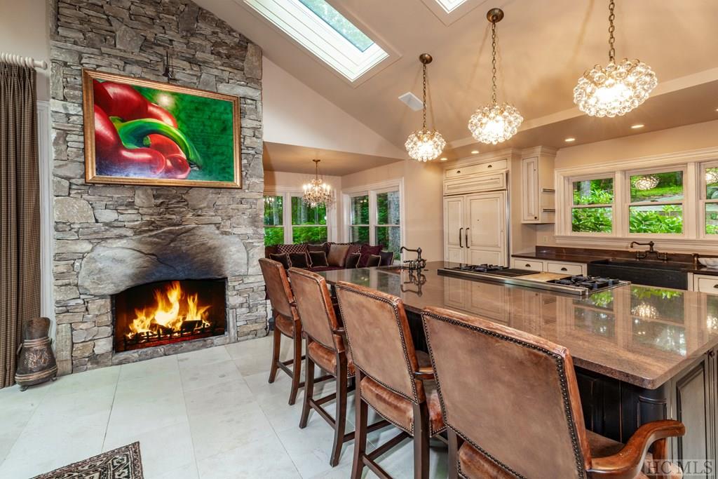 105 Hickory Ridge Road Scaly Mountain, NC 28775 - Photo 7 of 49 Gallery Image 7