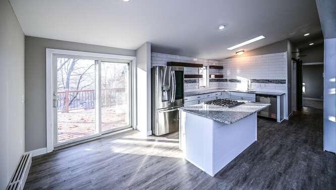 4827 Canterbury Road Mound, MN 55364 - Photo 7 of 24