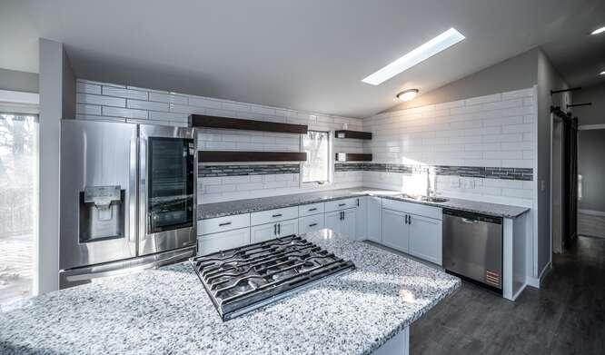 4827 Canterbury Road Mound, MN 55364 - Photo 8 of 24