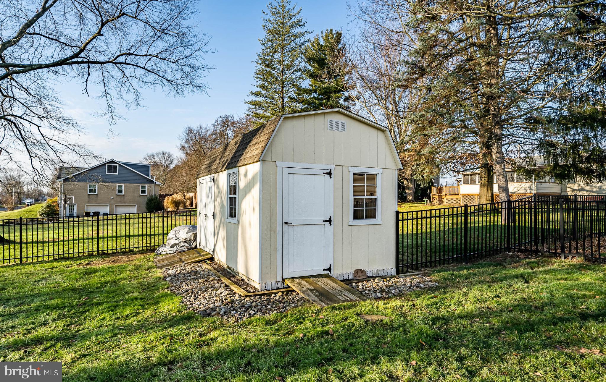 618 Knapp Road Lansdale, PA 19446 - Photo 33 of 39 Gallery Image 33