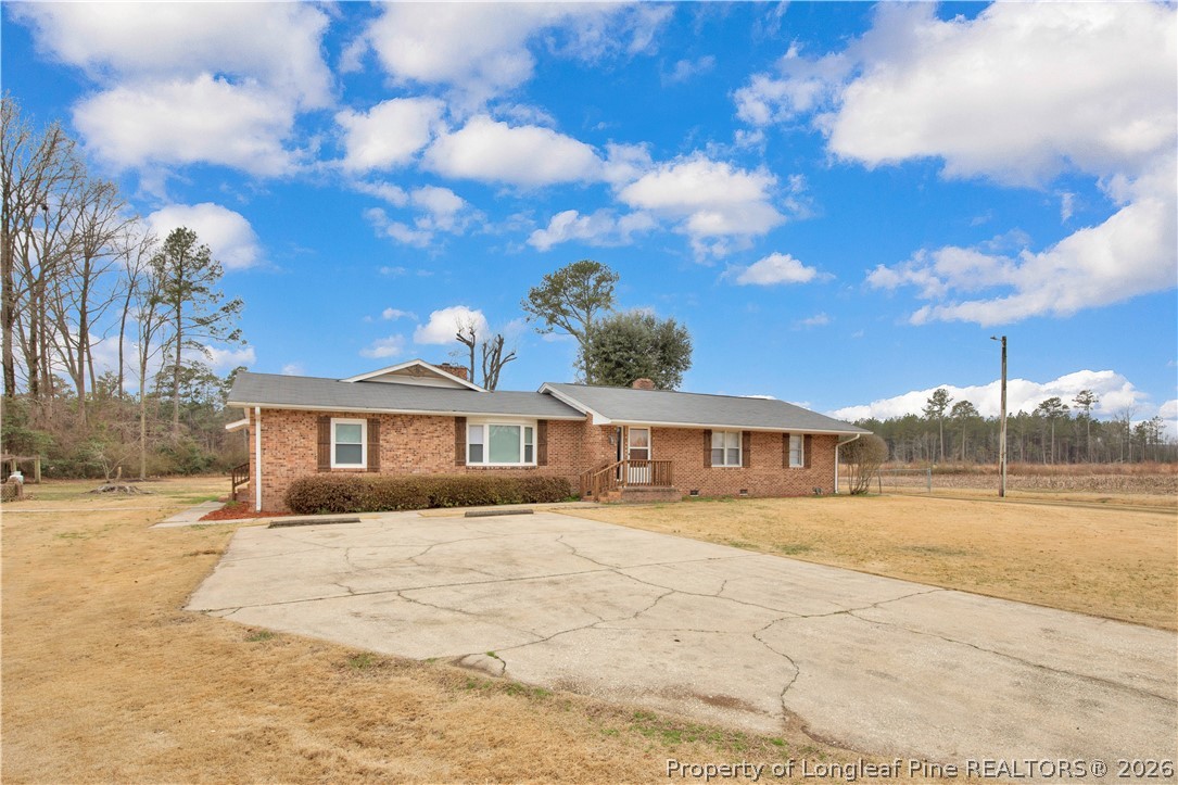 8161 Highway 130 Maxton, NC 28364 - Photo 2 of 35