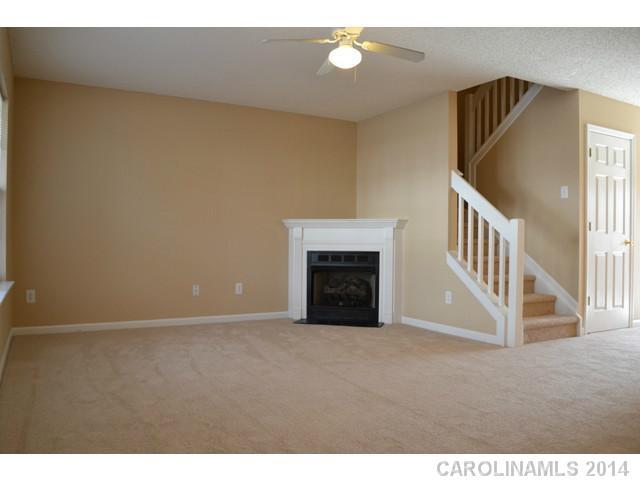 115 Rhett Court Fort Mill, SC 29715 - Photo 2 of 10 Gallery Image 2