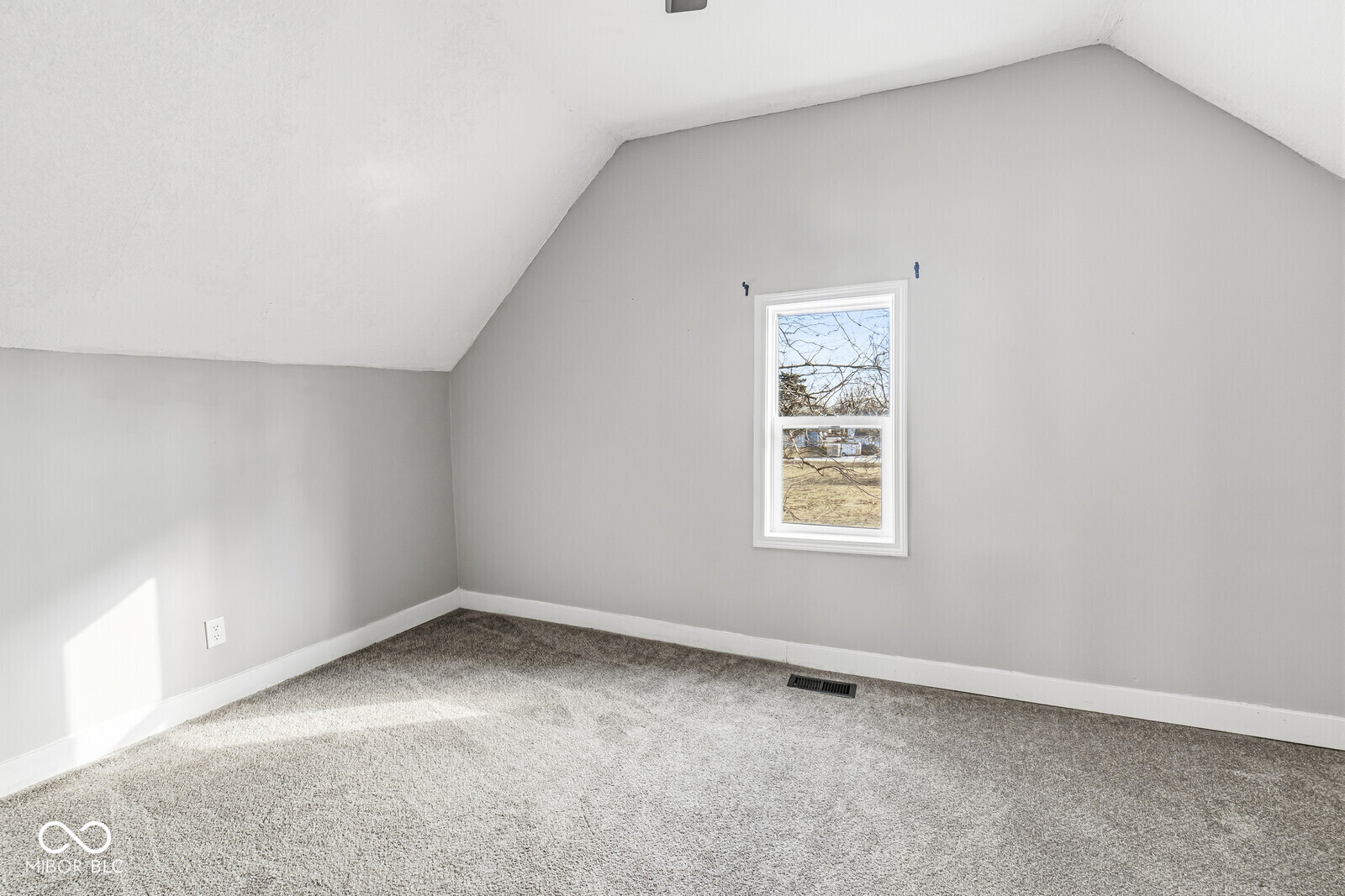 418 North 14th Street Elwood, IN 46036 - Photo 14 of 21
