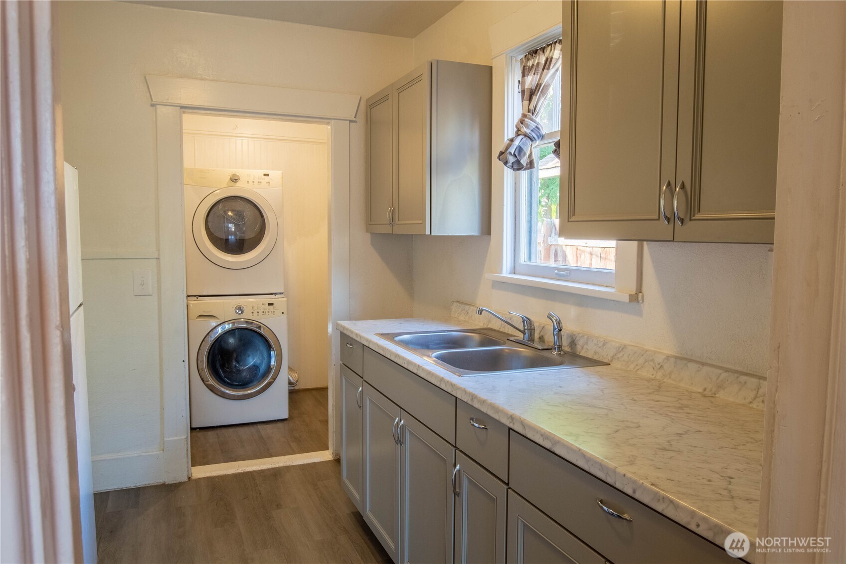 615 First Street Wenatchee, WA 98801 - Photo 12 of 19