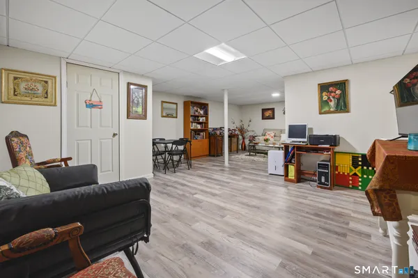 $250,000 | 10 Linden Court, Unit 10, Bloomfield, CT 06002