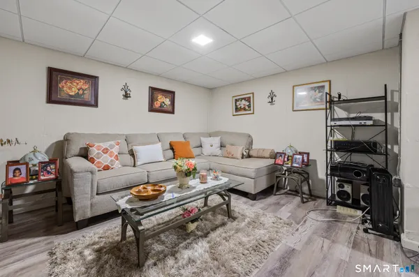 $250,000 | 10 Linden Court, Unit 10, Bloomfield, CT 06002