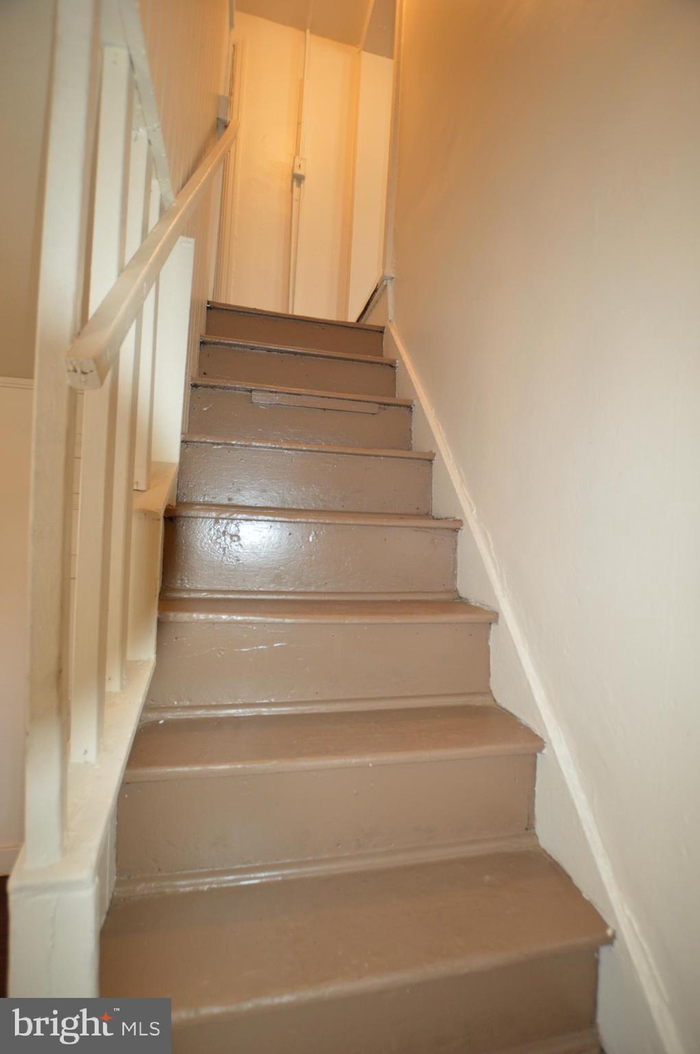 482 West South Street Frederick, MD 21701 - Photo 9 of 14 a view of entryway