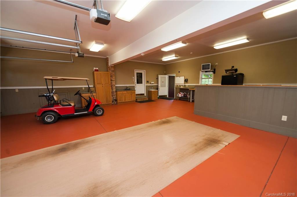 1491 Ballenger Road Inman, SC 29349 - Photo 28 of 35 a view of a room with gym equipment