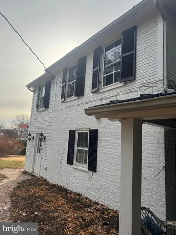 $3,200 | 12 Wirt Street Northwest, Leesburg, VA 20176