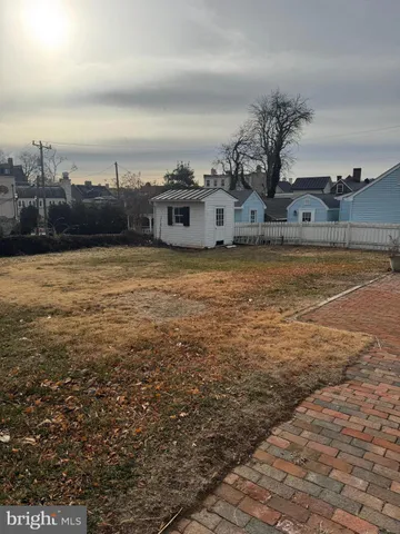 $3,200 | 12 Wirt Street Northwest, Leesburg, VA 20176