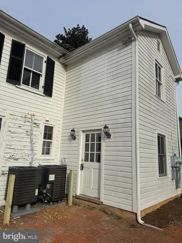 a view of a house with more windows