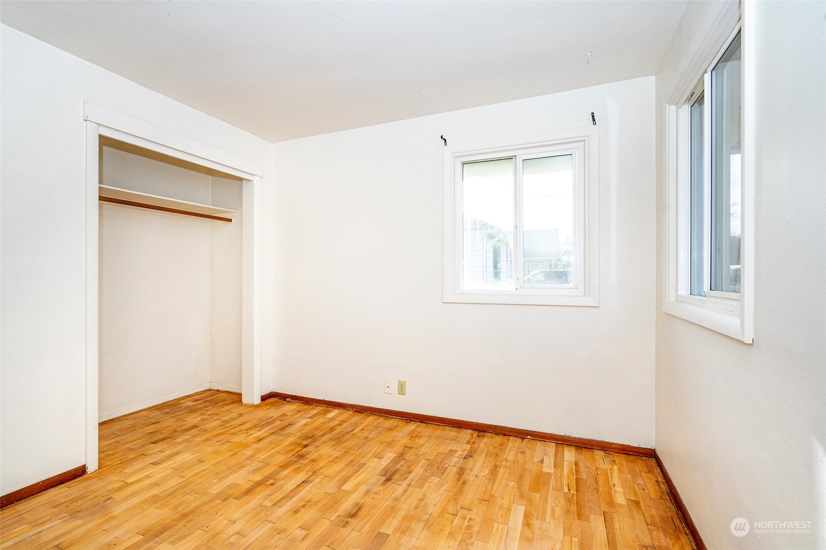 738 Southwest 19th Street Chehalis, WA 98532 - Photo 27 of 40 a view of empty room with wooden floor