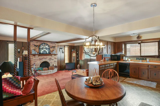 $323,000 | 38612 Wingate Drive, Clinton Township, MI 48038