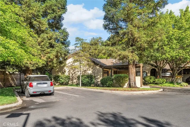 $475,000 | 9 Sierra Lakeside Lane, Chico, CA 95928