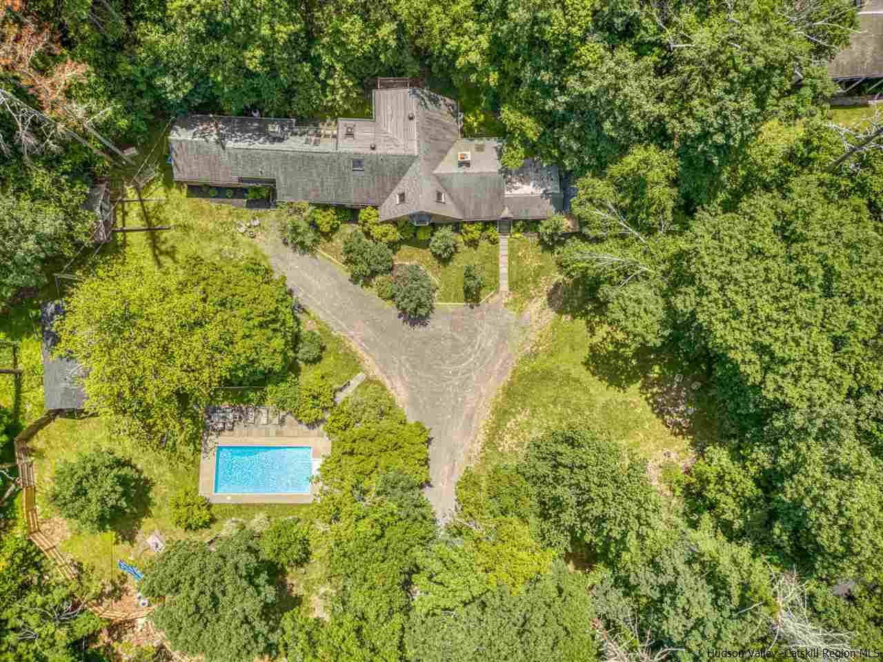 98 Ratterman Road Woodstock, NY 12498 - Photo 3 of 29 Photo 3